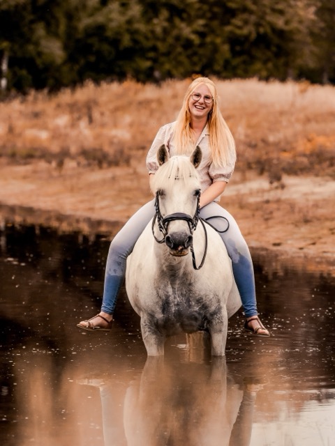 Hippotherapie -PAARDenKRACHT Bauke Hippotherapie -PAARDenKRACHT Bauke
